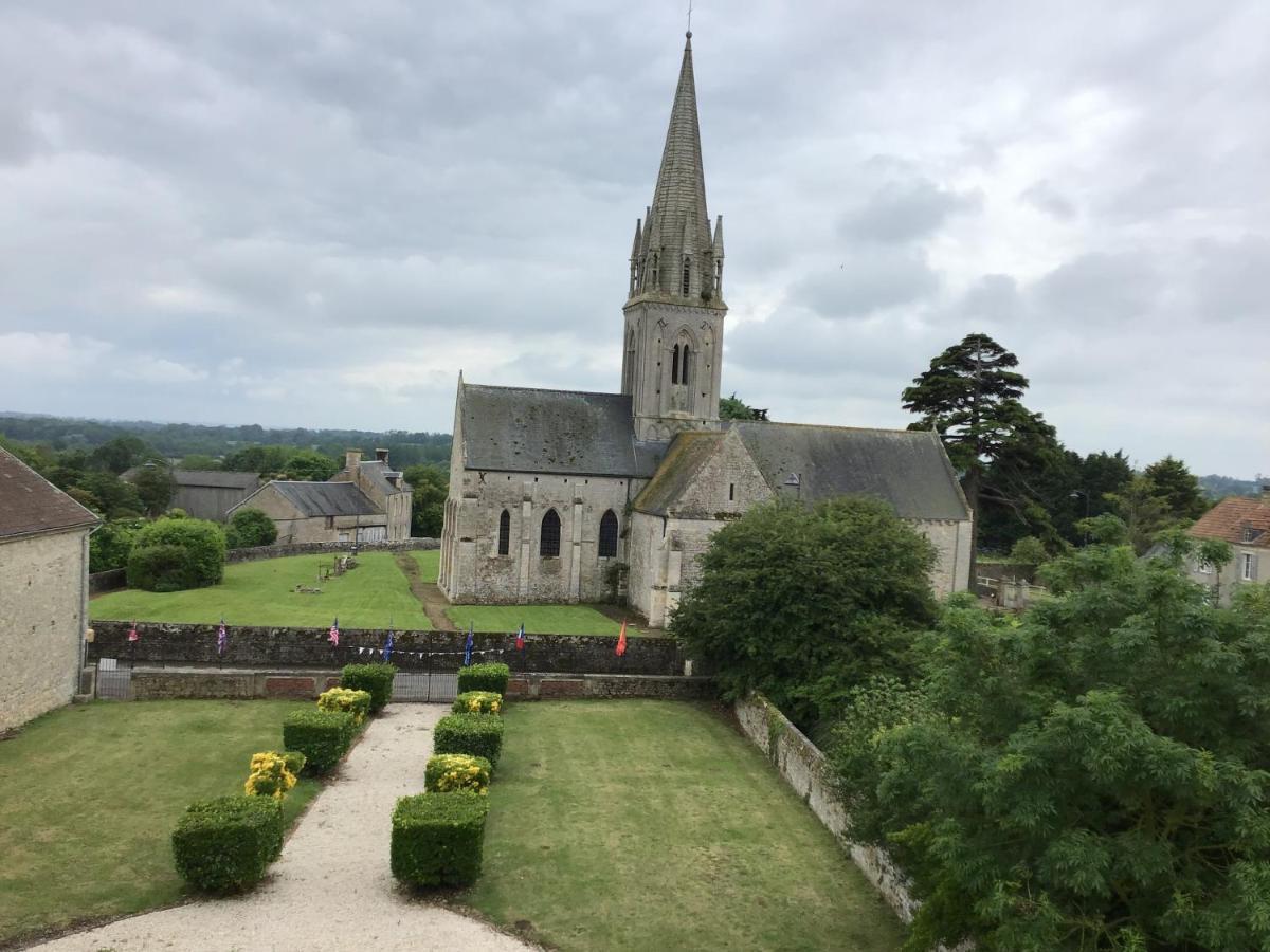 Bed and Breakfast Le Bourg Asnieres-en-Bessin Exterior foto