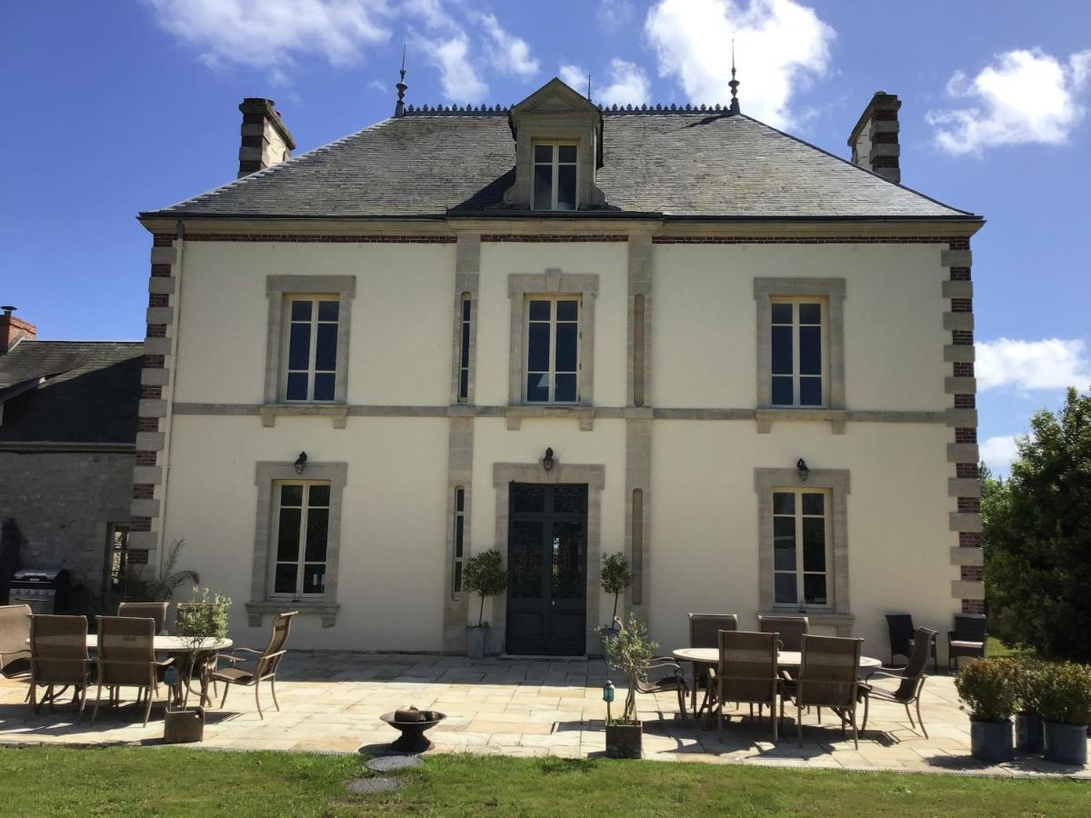 Bed and Breakfast Le Bourg Asnieres-en-Bessin Exterior foto