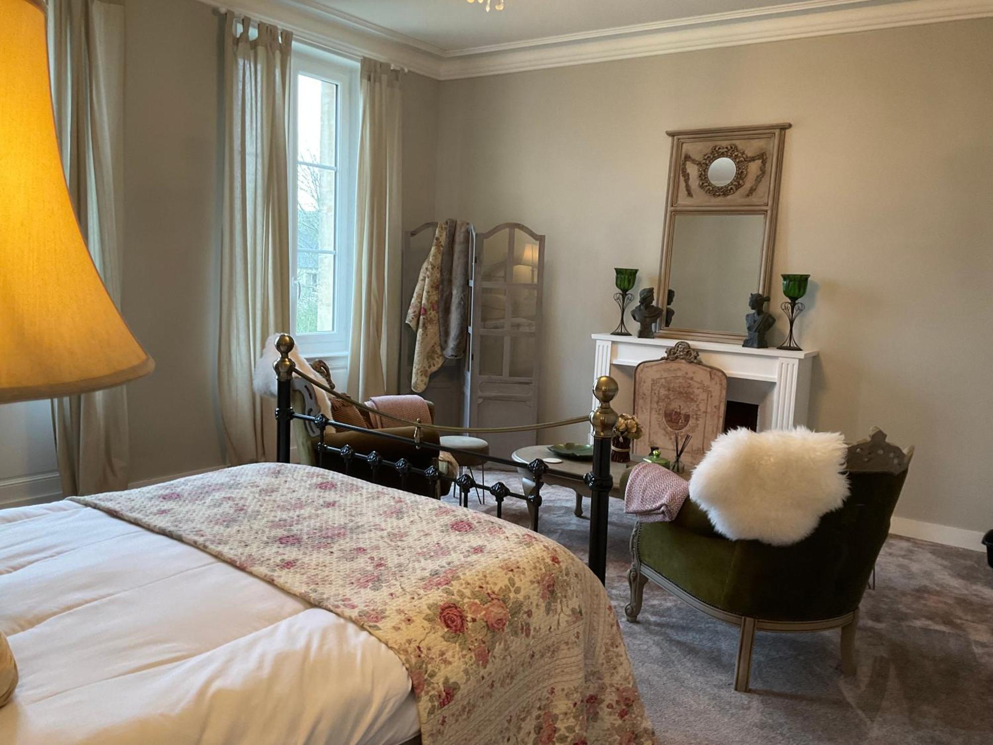Bed and Breakfast Le Bourg Asnieres-en-Bessin Exterior foto